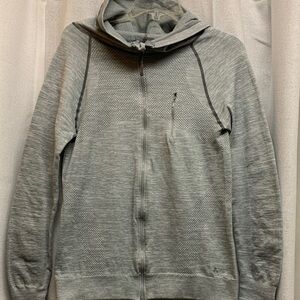 Solo Men's Gray Zip-Up Sweater